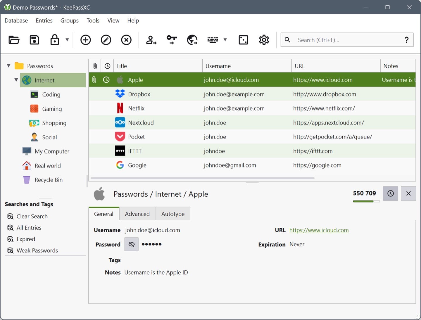 KeePassXC screenshot 1 of 3